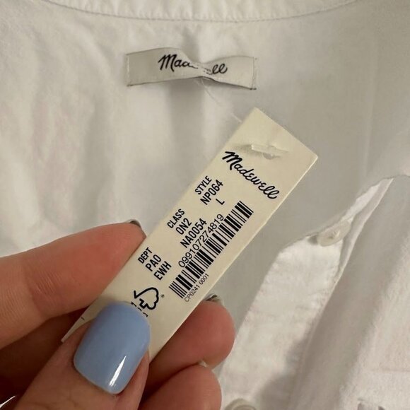 Madewell The Oversized Straight Hem Shirt in Signature Poplin in Eyelet White - Picture 7 of 9